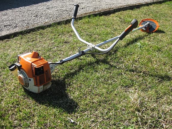 STIHL FS 200 RÖJSÅG