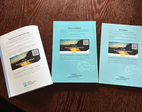 Körkortsboken, Körhäftet och Vägmärken & vägmarkeringar kurslitteratur