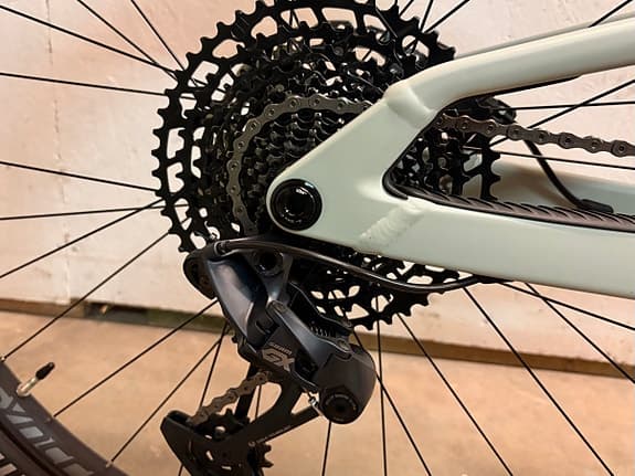 Scott 950 Spark 2025 Medium heldämpad MTB