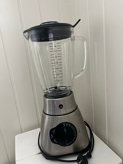 Wilfa mixer blender i glasbehållare