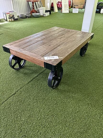 Vagnsbord industriell stil