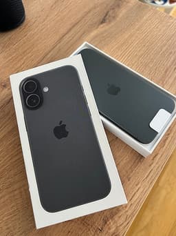 New iPhone 17 black 256GB