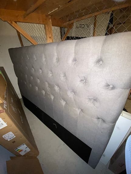 IKEA sänggavel tyg klädd grå