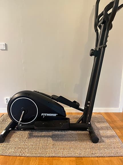 FitNord Hiker 100R Crosstrainer