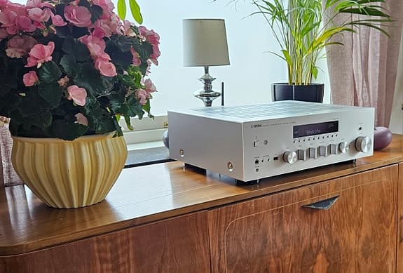Förstärkare Yamaha MusicCast R-N803D
