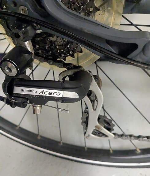 Focus Lost Lagoon hybrid Cykel