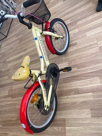 Monark barncykel 16" gul/röd med korg