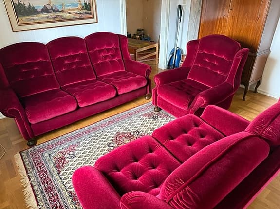 Ulferts soffgrupp 3+2+1 röd sammet
