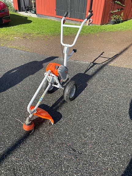 Röjsåg på hjul bensindriven