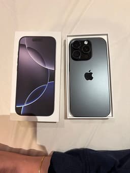 iPhone 16 pro
