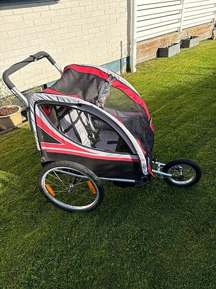 Cykelvagn röd/svart