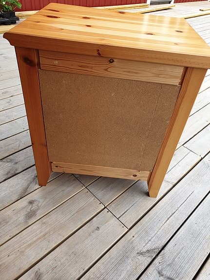 Sängbord Furu