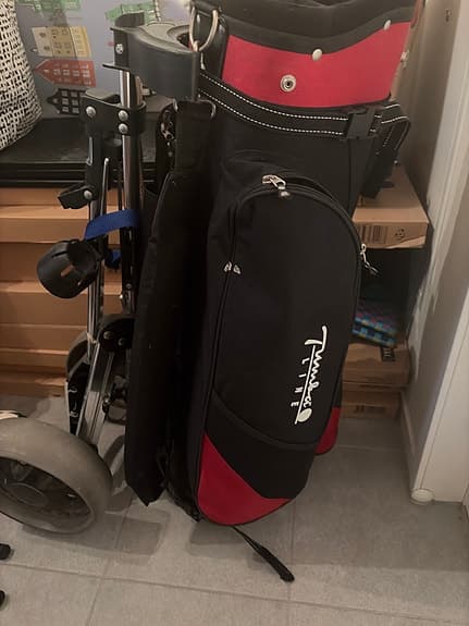 Golfset+vagn rekommenderas att kolla in bilderna