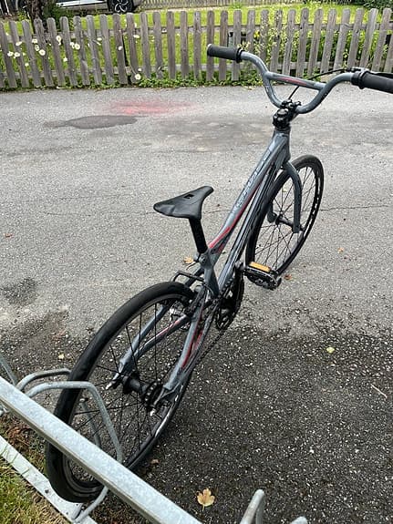 Chase Edge BMX racingcykel