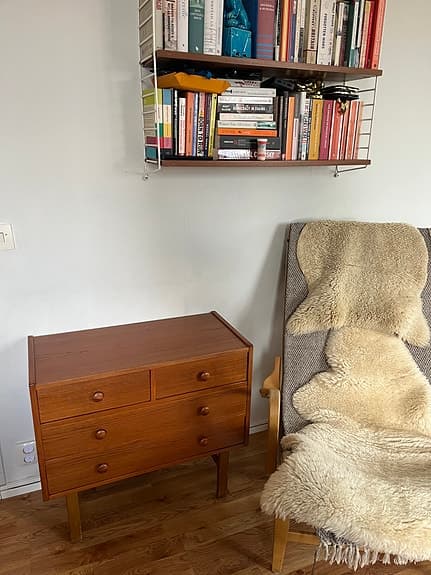 Retro byrå i teak