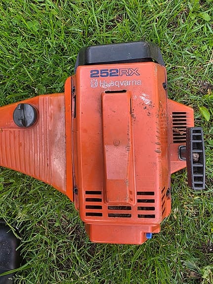 Husqvarna 252 Rx röjsåg.