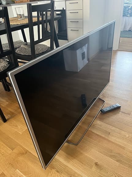 Philips 50” 4K UHD LED Smart TV
