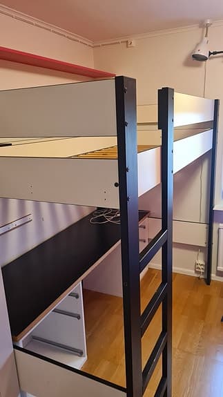 Loftsäng superfin och stabil