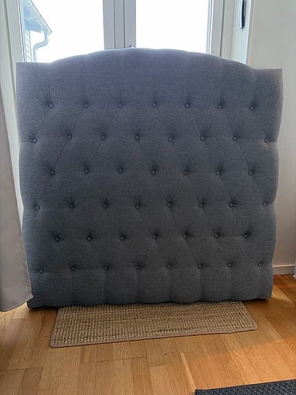 Grå sänggavel 120 cm