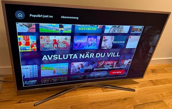 Samsung 40” 4K UHD Smart TV