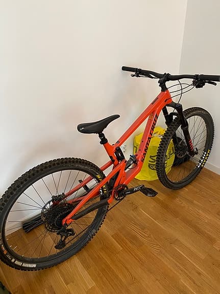 Santa Cruz Hightower M AL 2021