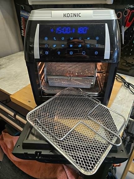 Koenic Airfryer-ugn / Varmluftsfritös med Rotisserie