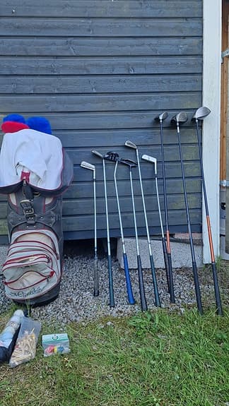 Ace golfset med bag och klubbor