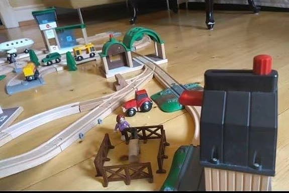 BRIO World Deluxe Järnvägsset (33766) 106 delar