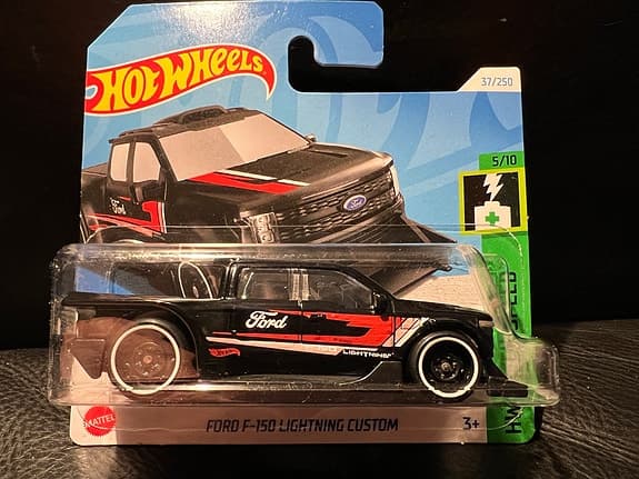 Hot Wheels Ford F-150 Lightning Custom leksaksbil svart