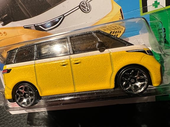 Hot Wheels Volkswagen ID. Buzz leksaksbil gul