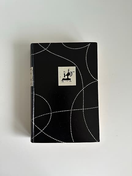 ”Fashion Is Spinach” av Elizabeth Hawes (1938) bok