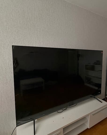 TCL 85" QLED TV Google TV