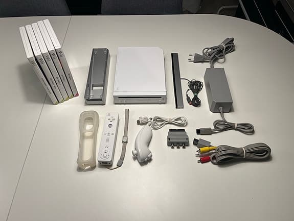 Nintendo Wii Komplett Paket – Testad & Klar att Spela – 5 Spel