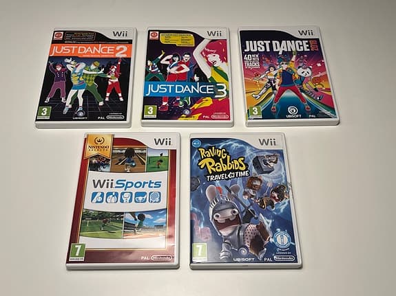 Nintendo Wii Komplett Paket – Testad & Klar att Spela – 5 Spel