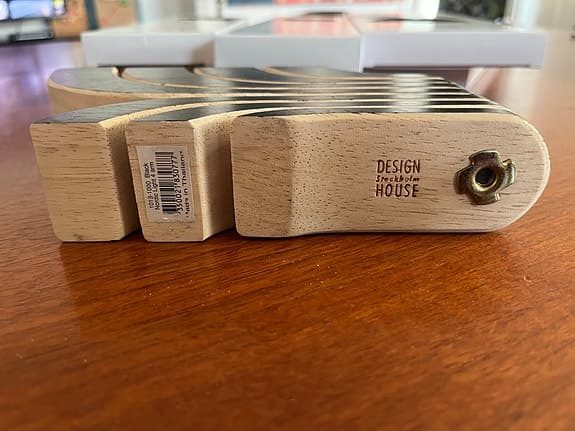 Design House Stockholm ljusstake i trä med ljus