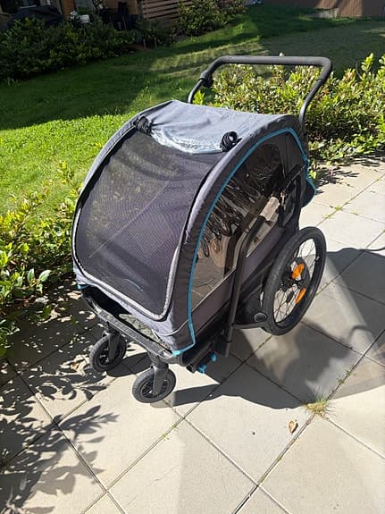 Cykelvagn barnvagn grå/svart