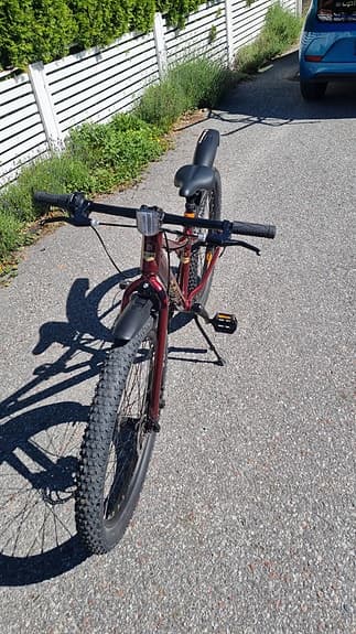 Acer barncykel 24" röd