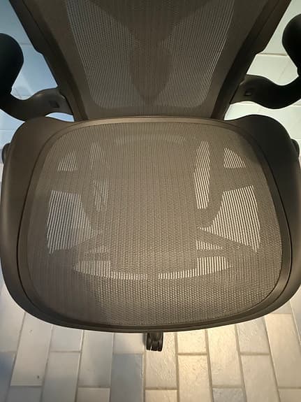 Herman Miller Aeron - perfekt skick