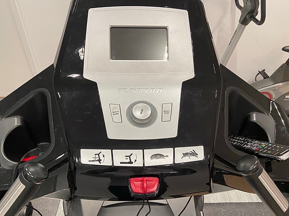 Tunturi Platinum Treadmill – gymklass