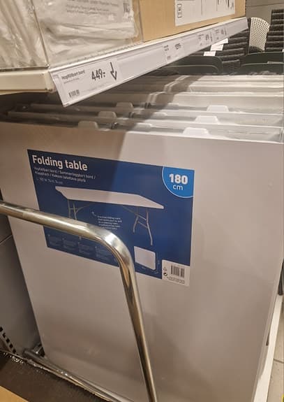 Rusta fällbart bord 180 cm med hopfällbara stolar