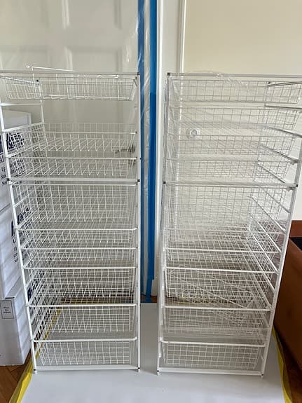 Elfa trådkorgsstativ, garderobsförvaring