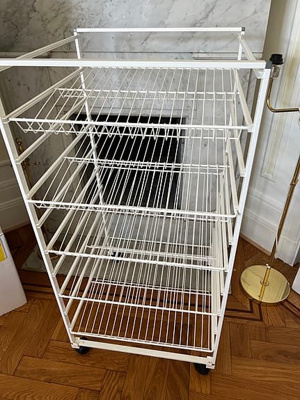 Elfa trådkorgsstativ, garderobsförvaring