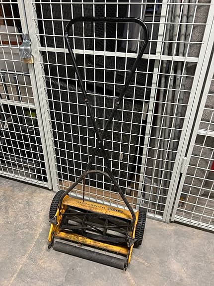 Stiga Handyclip handgräsklippare gul