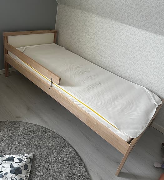 Juniorsäng Ikea