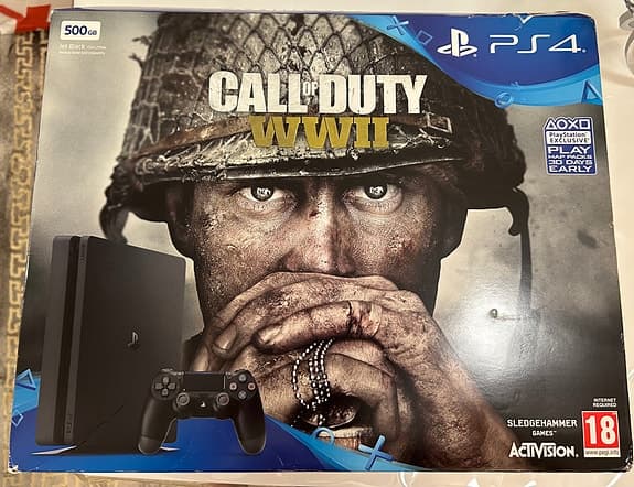 Sony PlayStation 4 konsol med spel