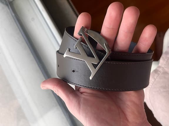 Louis Vuitton LV läderbälte herr