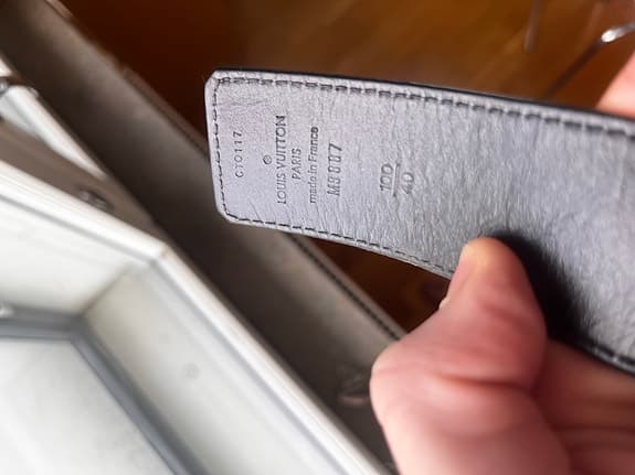 Louis Vuitton LV läderbälte herr