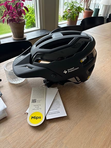 Sweet Protection Trailblazer Mips cykelhjälm L/XL svart