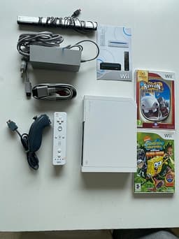 Nintendo Wii spelkonsol vit