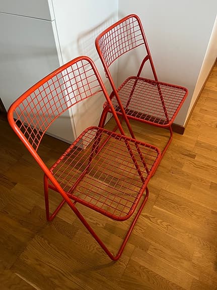 2 stycken IKEA röda Niels Gammelstad